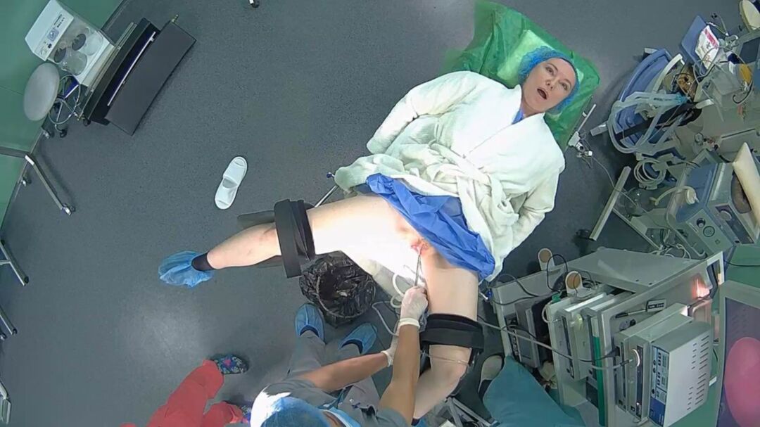 Peeping for medical procedures. Cystoscopy. / Medical examination. Cystoscopy. [2020, Voyeur, Spycam, Gyno, Medicine, 1080p]