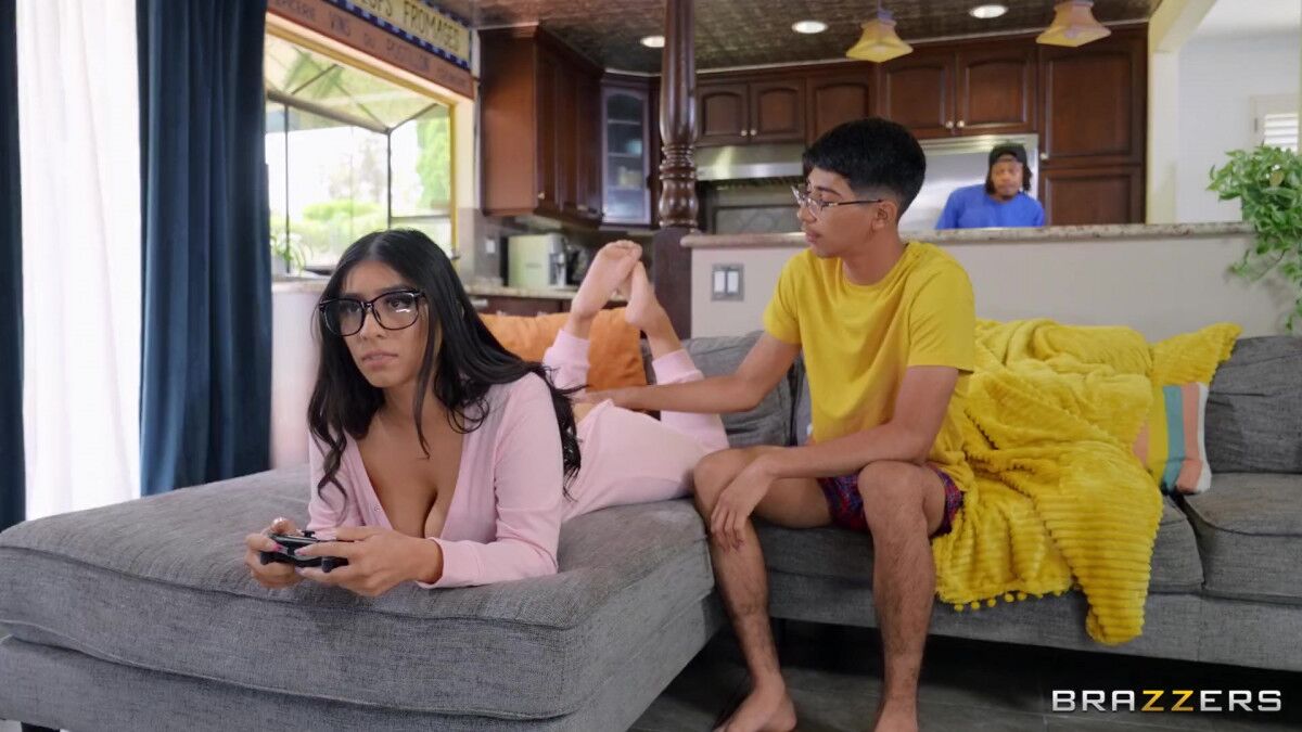 [Brazzers.com] Violet Myers � Free Use & Pussy Juice (09/06/21) [2021, Glasses, Big Ass, Bubble Butt, Latina, Black Hair, Trimmed Pussy, Innie Pussy, Big Naturals, Big Tits, Big Boobs (Natural), Natural Tits, Big Dick, Cum on Pussy, Masturbation, Blowjob, Deep Throat, Face Fuck, Interracial, 480p] � Porn torrents download