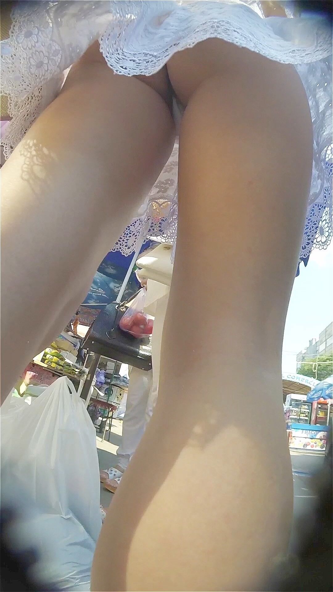 Cryordie Perfectly Shaped Round Ass (Amateur) [2018, Voyeur, Upskirt, CamRip]