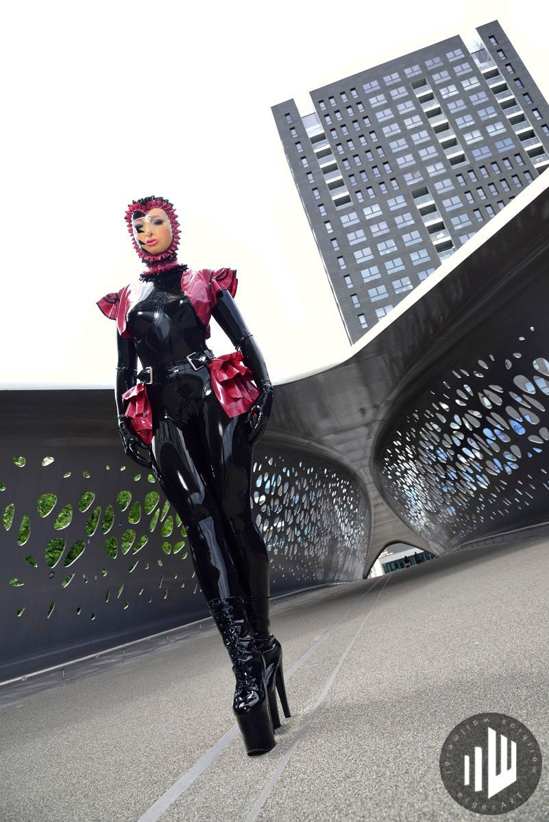 [Fetiliciousfans.com] Miss Fetilicious • Siterip • Part 1 • 235 videos [2022.07.31, Fetish, Latex, POV, Belgian, Tease, Posing, Uniform, Cosplay, Indoors, Outdoors, Freak, Solo, MasturbateVac Bed, BDSM, Feet, Soles, High Heels, Boots, Big Tits, Ball