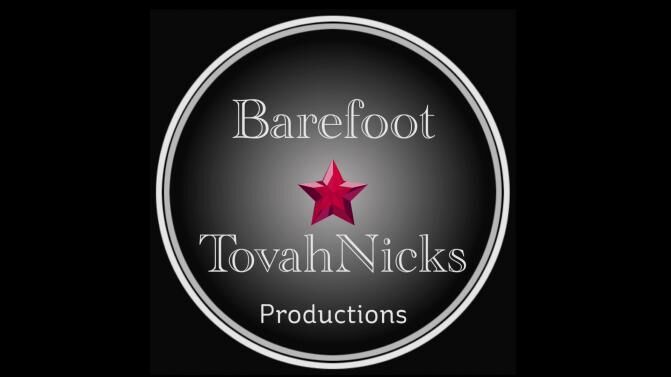 [clips4sale.com] (2 videos) Tovah loves stinky sandals / She sniffed the sandals and said fu (Studio Tovah Nicks) [2021, footfetish, 1080p, HDRip]