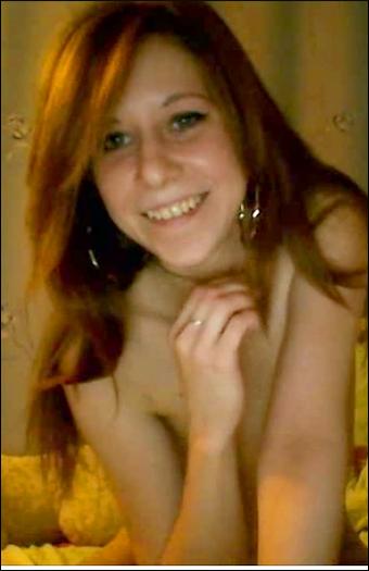 Малолетка насилует плюшевого медведя