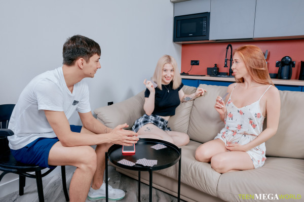 Orgy spices a card game