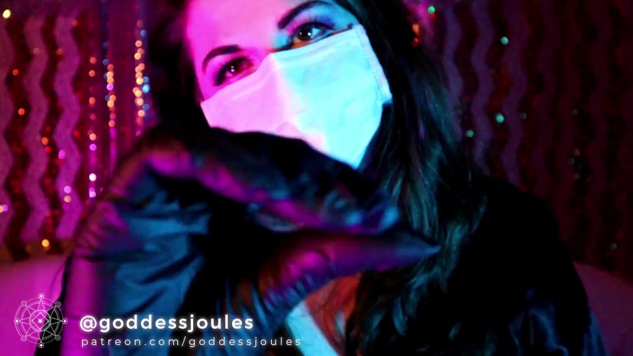 [GoddessJoules] Surgical mask asmr - dust mask whispering surgical gloves medical fetish