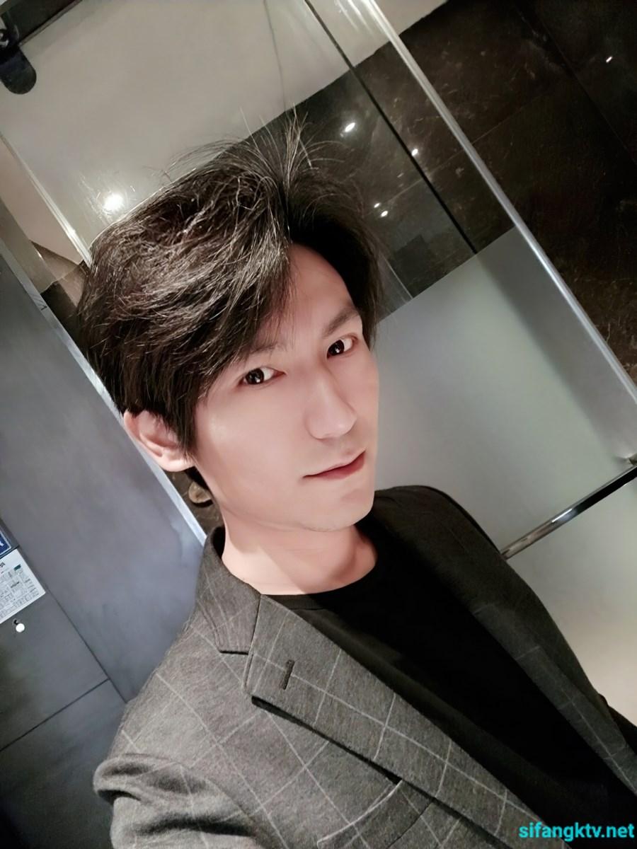 [266.9 MB] Chinese photographer L.l Vision [46 videos] [2020-2024, Asian, Close Up, Posing, Solo, China, Chinese, 720p, Siterip]