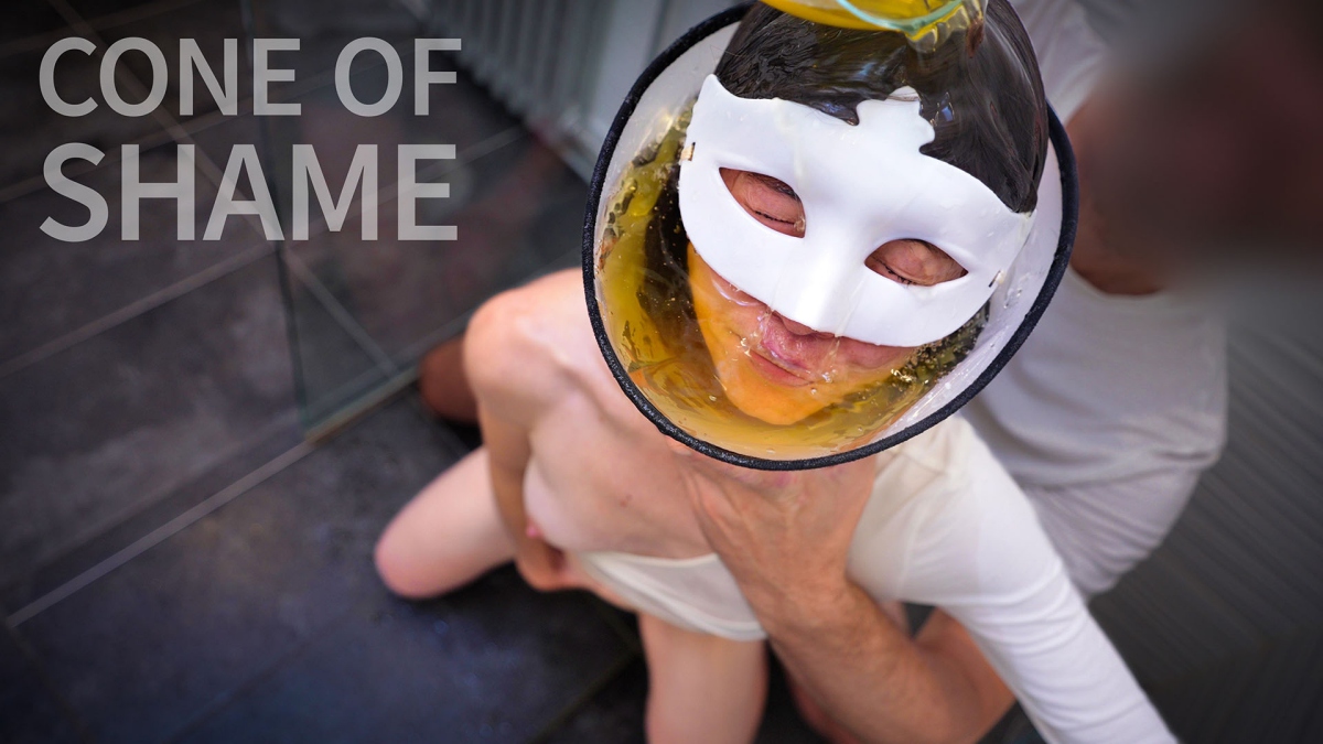 [PissPlay.com] Bruce & Morgan — Cone of Shame [2025, Oral, Pissing, Piss Drinking, Spitting, Fetish, Humiliation, Facial, 1080p]