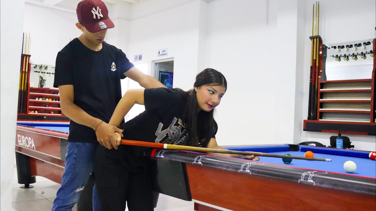 Bet between step-siblings! -My stepsister accepts a game in exchange for sex !
