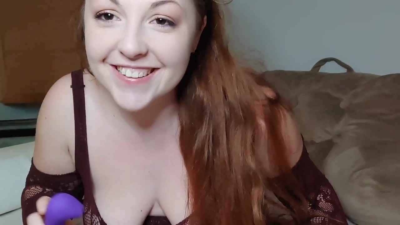 Chastity slave licks mistress e s delicious pussy to orgasm while she plays with clit sucker toy
