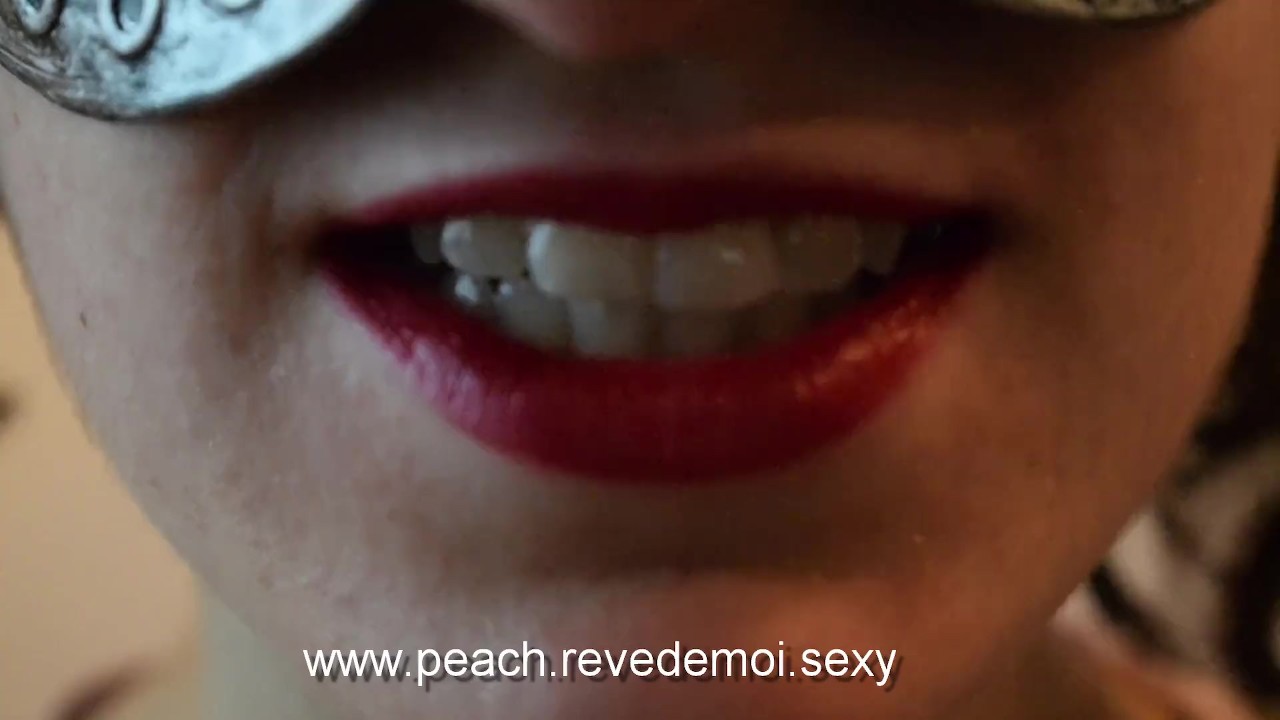 Je te parle salement - gros plan sur ma bouche