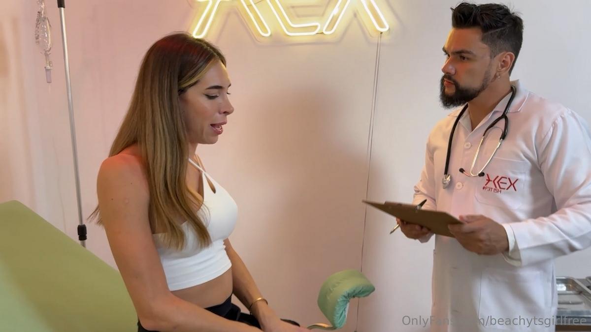 [699.8 MB] [OnlyFans.com] Agos TS (@beachytsgirlvip) - Doctor’s Visit. My First Creampie (31-05-2025) [Male On Shemale, Blowjob, No Condom, Cumshot While Fucked, Creampie, 1080p, SiteRip]