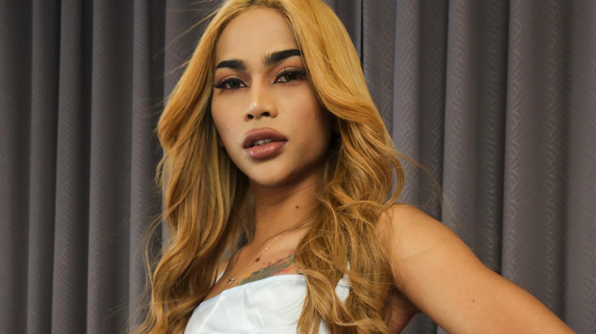 [983.3 MB] [AsianTgirl.com] Palmy - Blonde Palmy! (03 Aug, 2023) [2023 г., Shemale, Transsexual, Solo, Lingerie, Stockings, Asian, Ladyboy, Small Tits, Masturbation, 1080p]