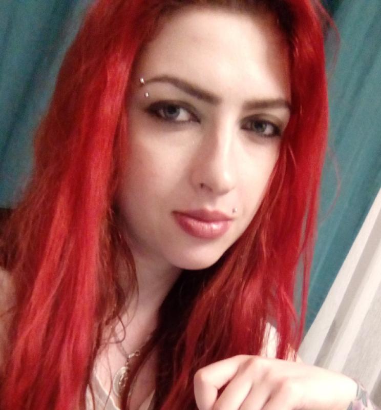 Tattooed babe with big tits sharing her figure [Amateur,Solo,Posing] [от 1472*901 до 5520*4000, 29 фото]