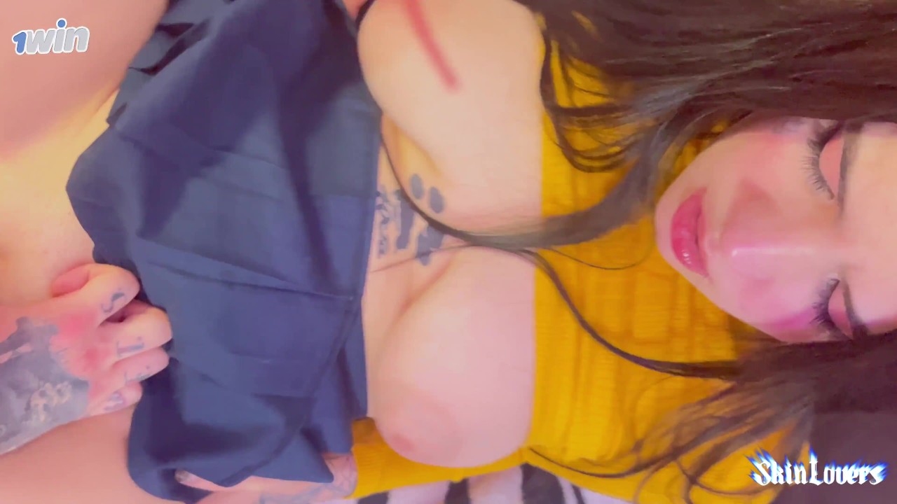 Не смогли придумать сюжет и просто потрахались