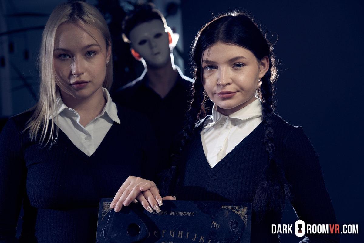 [14.35 GB] [DarkRoomVR.com] Sara Bork & Virgin Butterfly - The Visitor [2025-10-31, Babe, Blonde, Brunette, Cowgirl, Cum Eating, Cum On Face, Cumshot, F/F/M, Family Role Play, Hardcore, Missionary, Natural, POV, Reverse Cowgirl, Stepsis, Stepsister, Taboo, Threesome, Tits Fucking, VR, 7K, 3630p] [Oculus Rift / Vive]