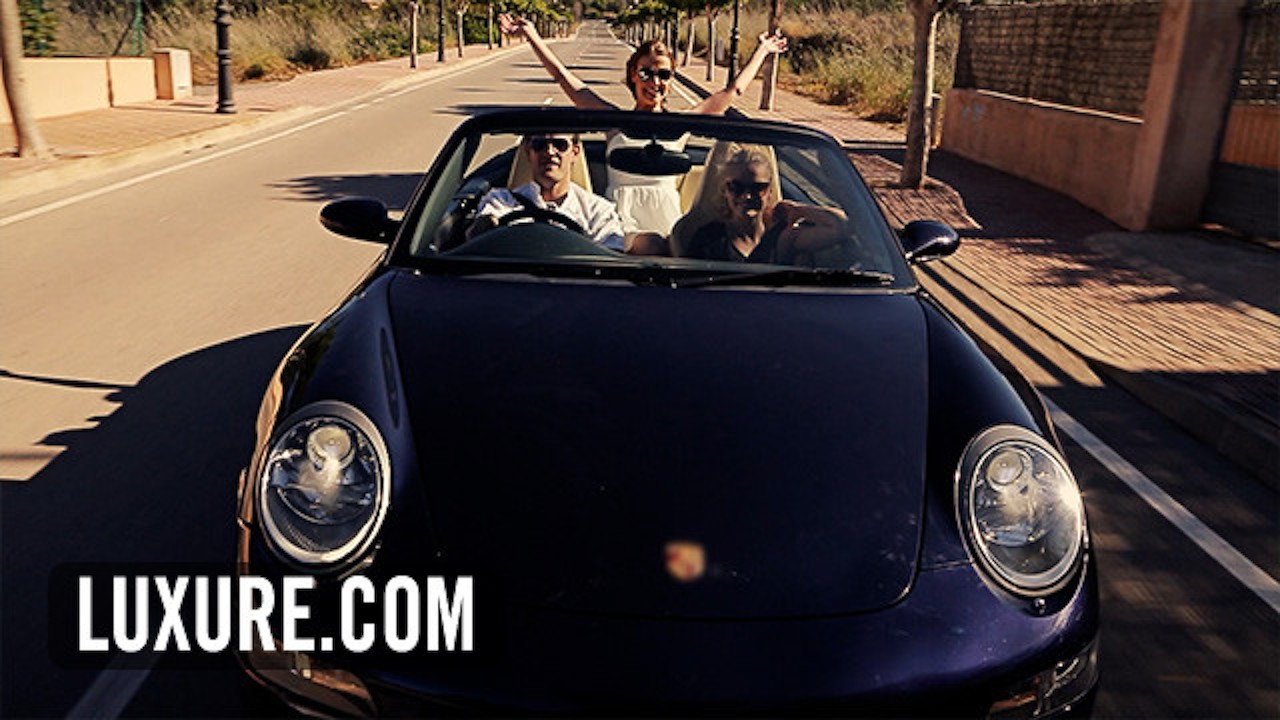 [Luxure] Alexis crystal and vanda lust anal threesome