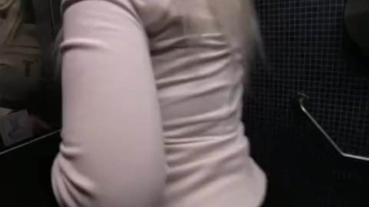 [Public Agent] Publicagent - blonde fucked in public toilets