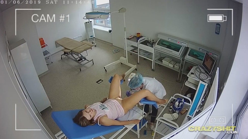 [CrazyShit.com] Spycam perverts / Извращенцы со скрытыми камерами (28 роликов) [2022-2025 г., Spycams, Creepers, Pervy, Perverts, Big Brother, Caught On Cam, Spying, 720p]