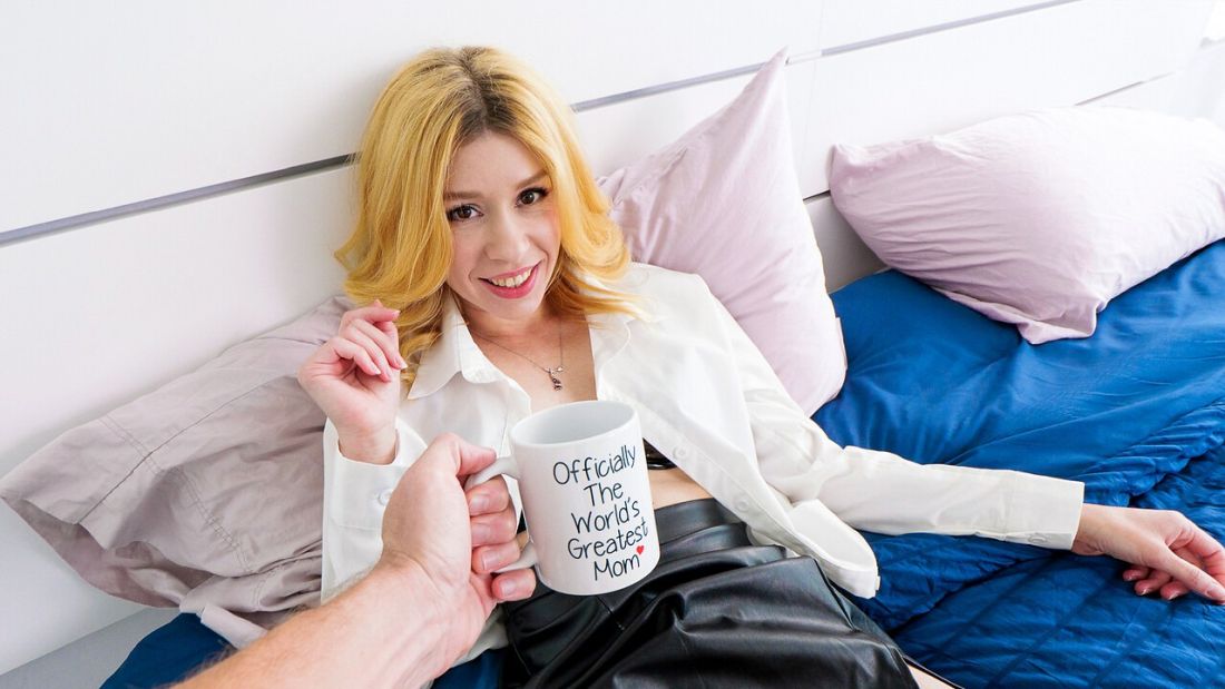 [MomWantsCreampie.com / MomLover.com] Anna Kovachenko - Stepmom Is Craving A Creampie [2025, All Sex, Blonde, Natural Tits, MILF, POV, Hardcore, Gonzo, Creampie, 1080p]