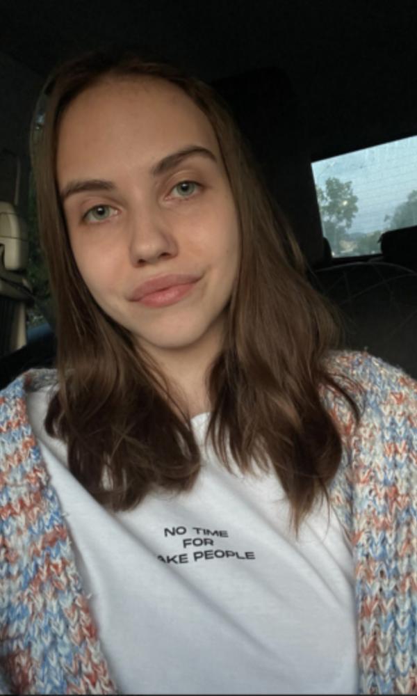 CuddliesAl Photo Pack [Solo, Posing, Brunette, Natural Tits, Big Tits] [432x576-1290x2796 Разрешение, 33 Фото, 1 Сет]