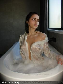 [Onlyfans.com] Lauren Hamden (29 роликов) Pack [2024, Big Ass, Cosplay, Dildo, Masturbation, Posing, Solo]