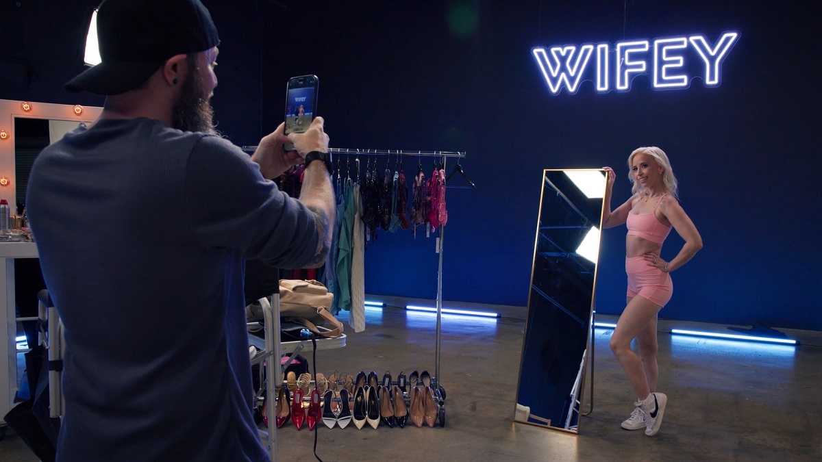 [Wifey.com] Norah Nova - Norah And Oliver - Tight Blonde Hotwife Gets Filled Up By Massive BBC [2026-01-03, Gonzo, Couples, Interracial, BDWC, Petite, Cuckold, Footjob, Hardcore, All Sex, Creampie, 1080p, UnknownRip] [rus]