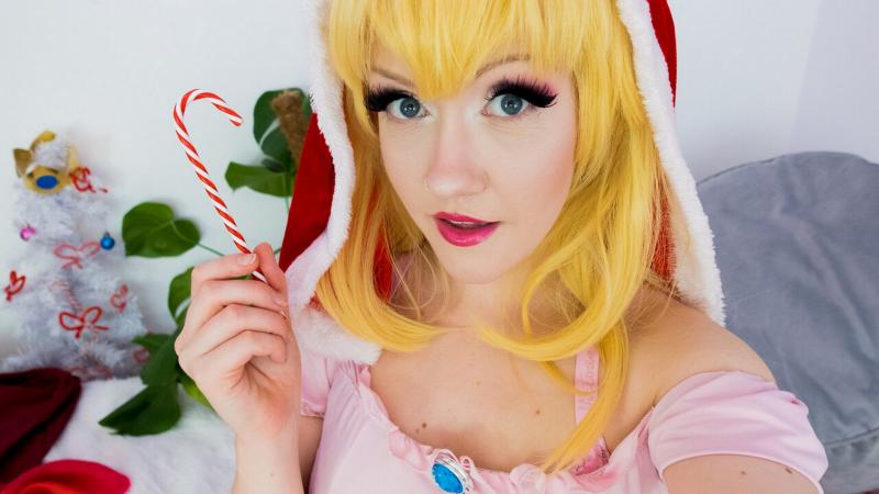 Intimate Moments with Evie [Amateur,Solo,Posing] [4319*2434, 21 фото]