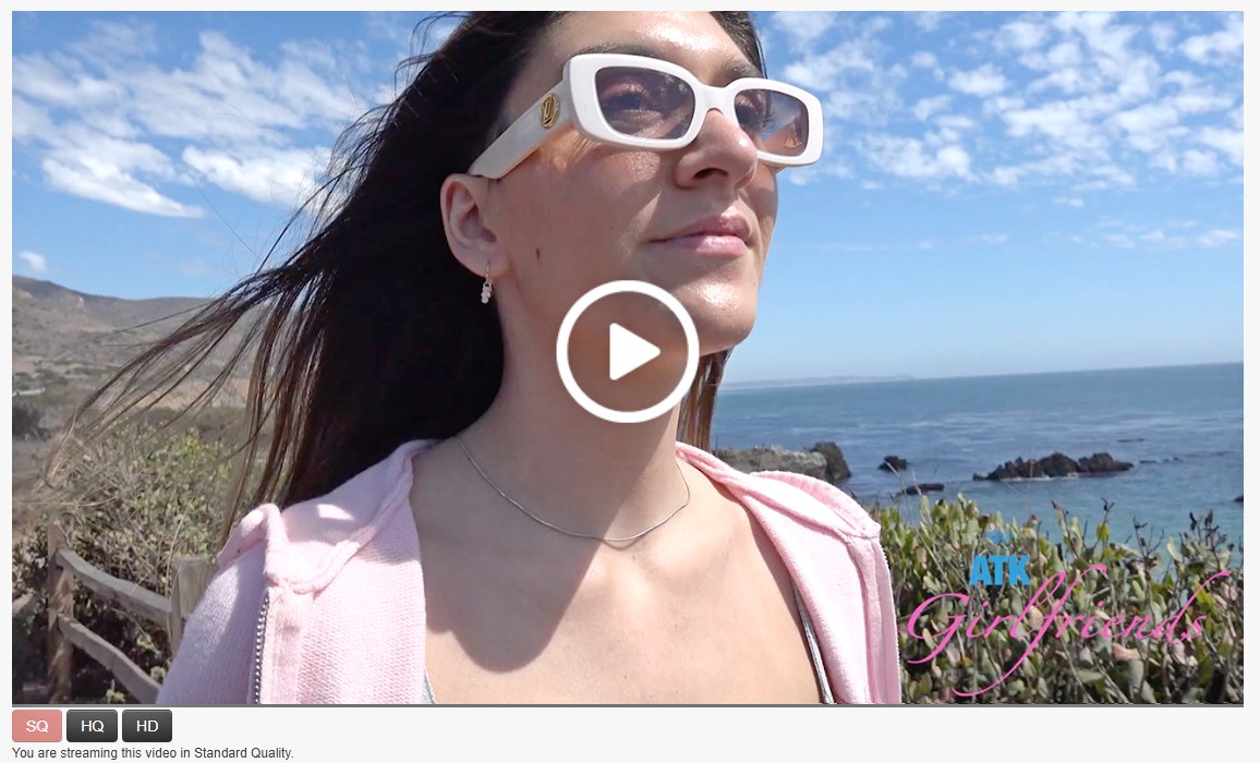 [ATKGirlfriends.com] Aubry Babcock - Malibu Park 1/2 (1823 Scene #1) [2025-10-07, Pissing, Public Nudity, bathroom, beach, blowjob, Bouncing, Breast Play, date, fingering, kissing, outdoors, pee, POV, tattoos, trimmed pussy, voyeur, wet, 2160p, SiteRip]