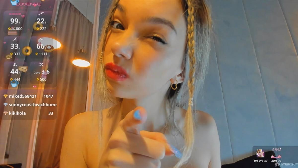 [739.4 MB] [chaturbate.com] sassyt33n - public show [2025-12-28, Amateur, Anal, Babyface, Blonde, Big Ass, Big Tits, Blowjob, Dildo, Masturbation, Solo, Teen, Toys, 960p, WebCam]