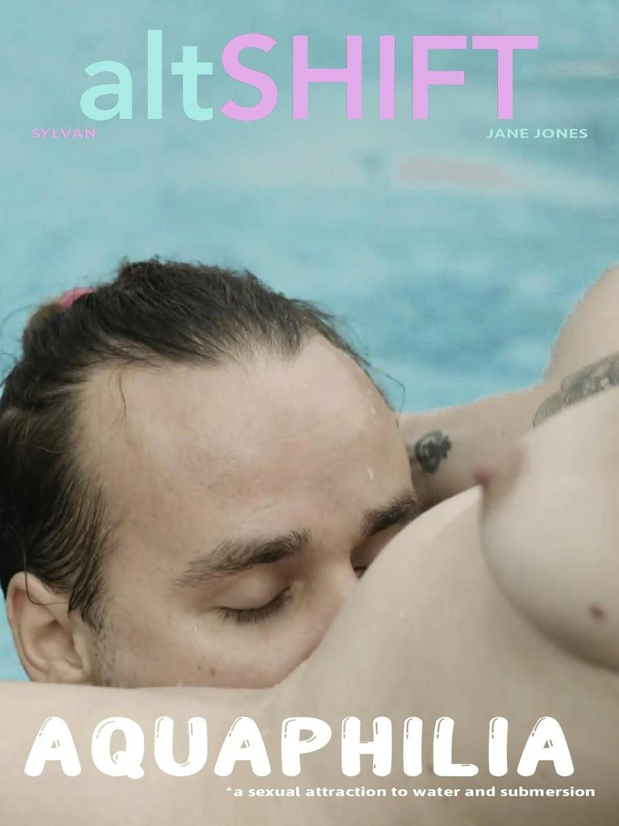 [376.6 MB] [ErikaLust.com] Sylvan, Jane Jones - Aquaphilia [2024-09-12, Masturbation, Oral Sex, Outdoor, altSHIFT, Erika Lust Films, 1080p, SiteRip]