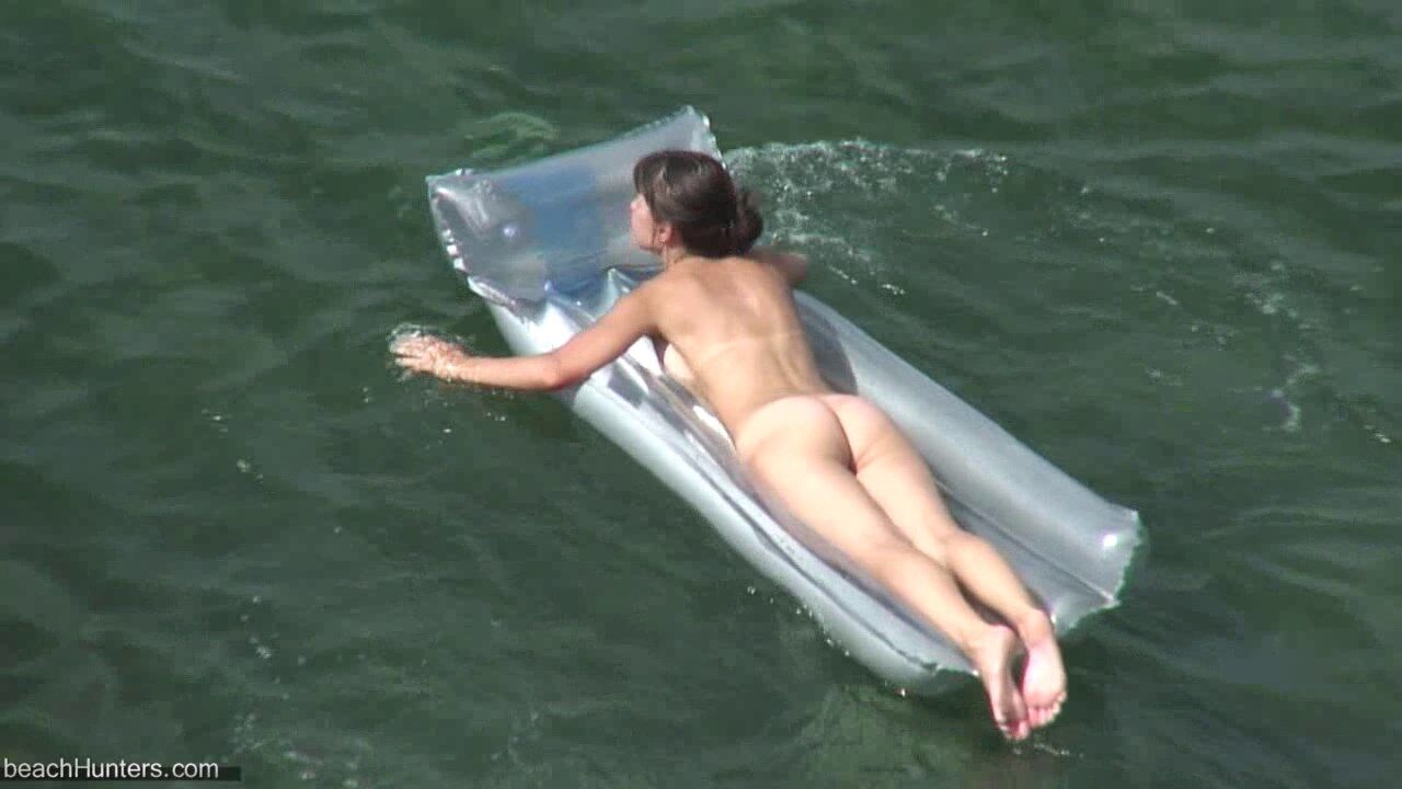 [Beachhunters.com] 18421-18526 (89 rollers) May 2016 Update / peeped on the beach [2016, Voyeur, Nudism, 720p, SiteRip] – Porn torrents download