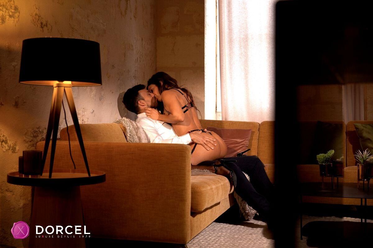 [DorcelClub.com] Bella Tina (Bella and John: Romantic Duo) [2021 ,,, All Sex Hardcore Couples 540p] – Porn torrents download