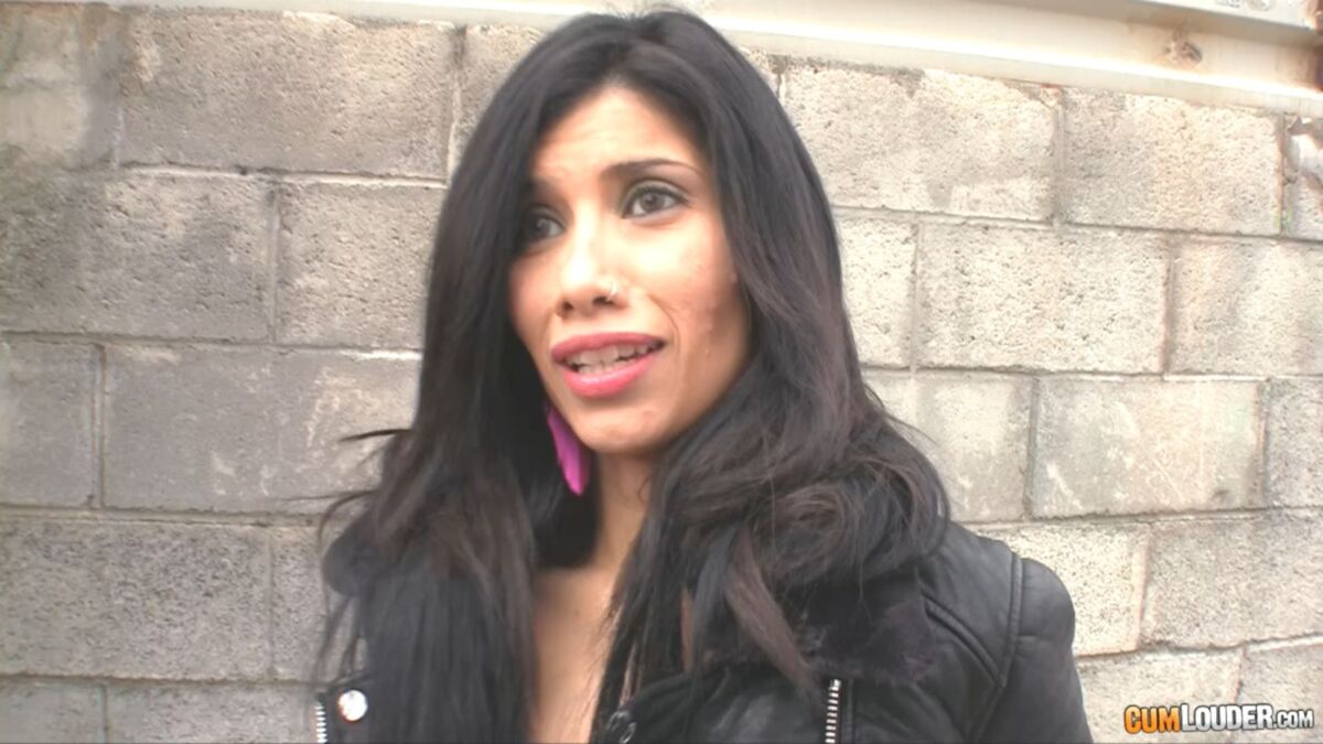 [Streetsuckers.com / Cumlouder.com] Eva Reina (Between A Cock and a Hard Place / 09-04-2015) [2015, Blowjobs, Facial, Gonzo, Hardcore, All Sex, HDRip, 1080p] – Porn torrents download