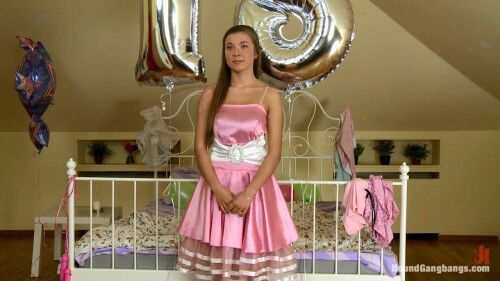 Roxy Bell (9) Minipack is a pretty outside, depraved inside.I wanted a group sex for the birthday of [2012, Hardcore, Anal, Oral, Facial, Blowjob, Masturbation, DP, Gangbang, Rough Sex, BDSM] [1080p] – Porn torrents download