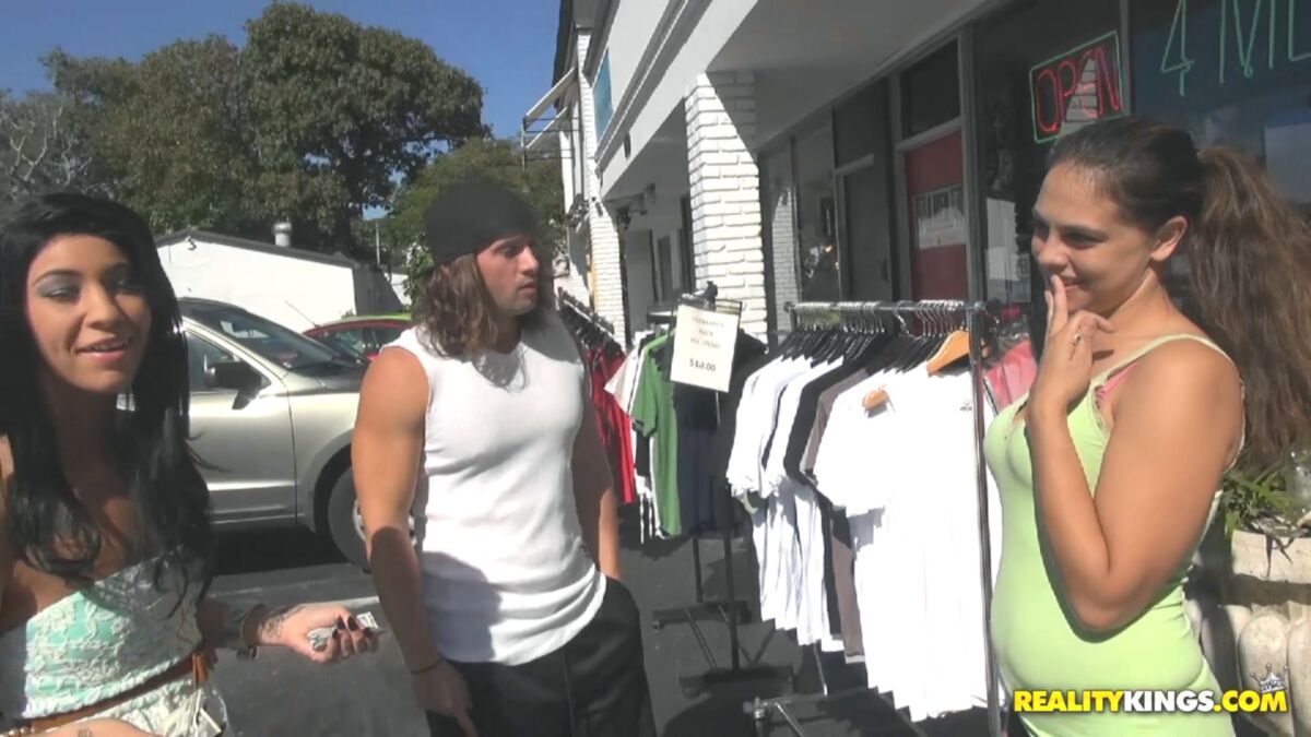 [MoneyTalks.com / RealityKings.com] Jenna – Play date (25-03-2014) [2014, Threesomes, Reality, Public, BJ, Facial, Gonzo, Hardcore, All Sex, HDRip, 1080p] – Porn torrents download