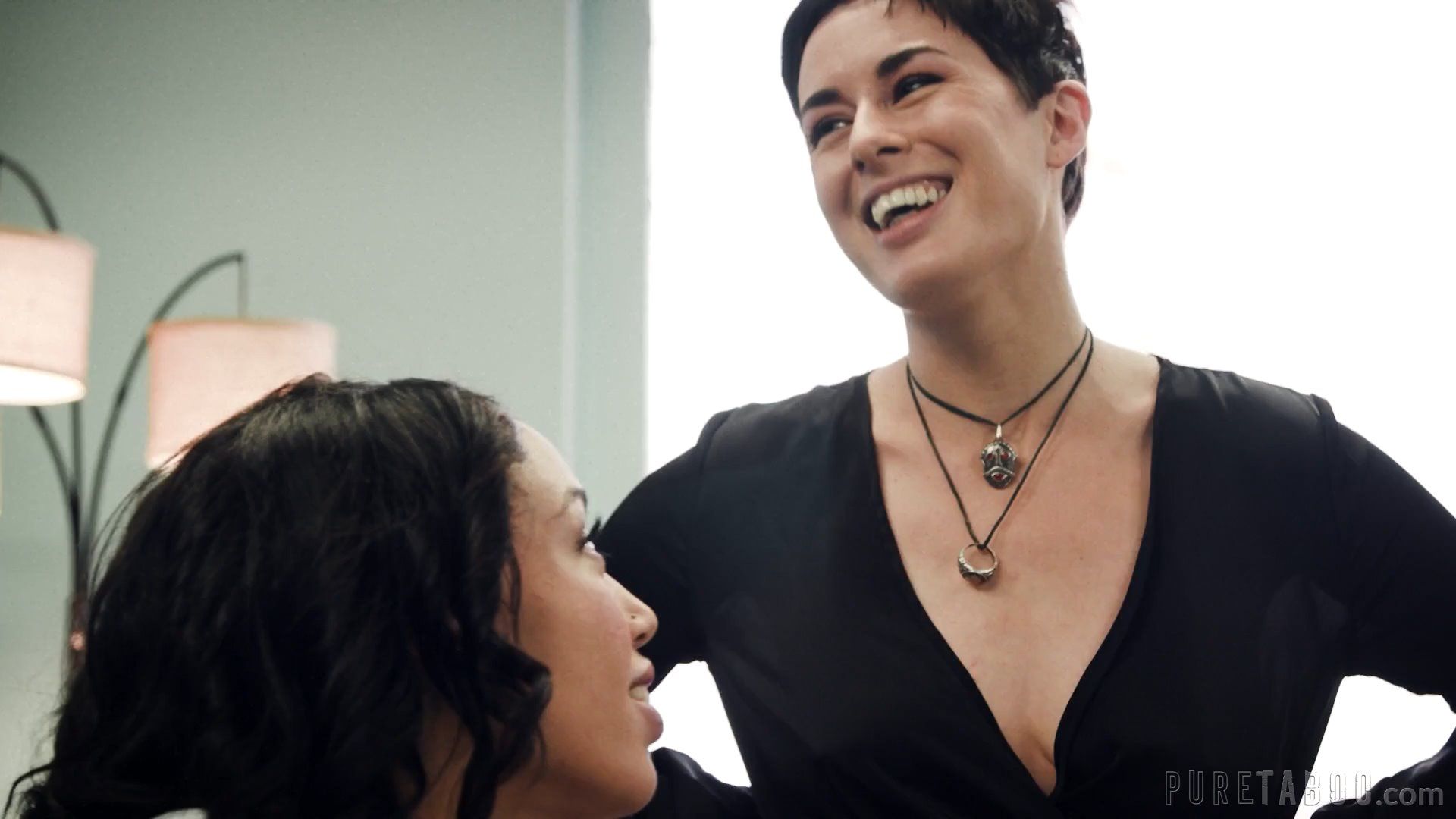 [PureTaboo.com] Olive Glass, Alexis Tae (Creep / 16.09.21) [2021, Brunette, Big Tits, Natural Tits, Small Tits, Fingering, 69, Pussy Licking, FaceSitting, Tribbing, Interracial, Lesbian, Ebony, Black Hair1080p] – Porn torrents download