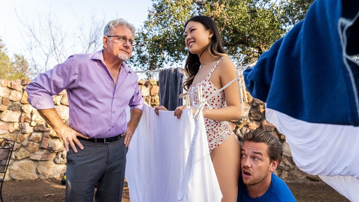 [BrazzersExTra.com / brazzers.com] Lulu Chu – Cock On The Line [2021.12.08, All Sex, Blowjob, Asian, IR, Facial, 480p] – Porn torrents download