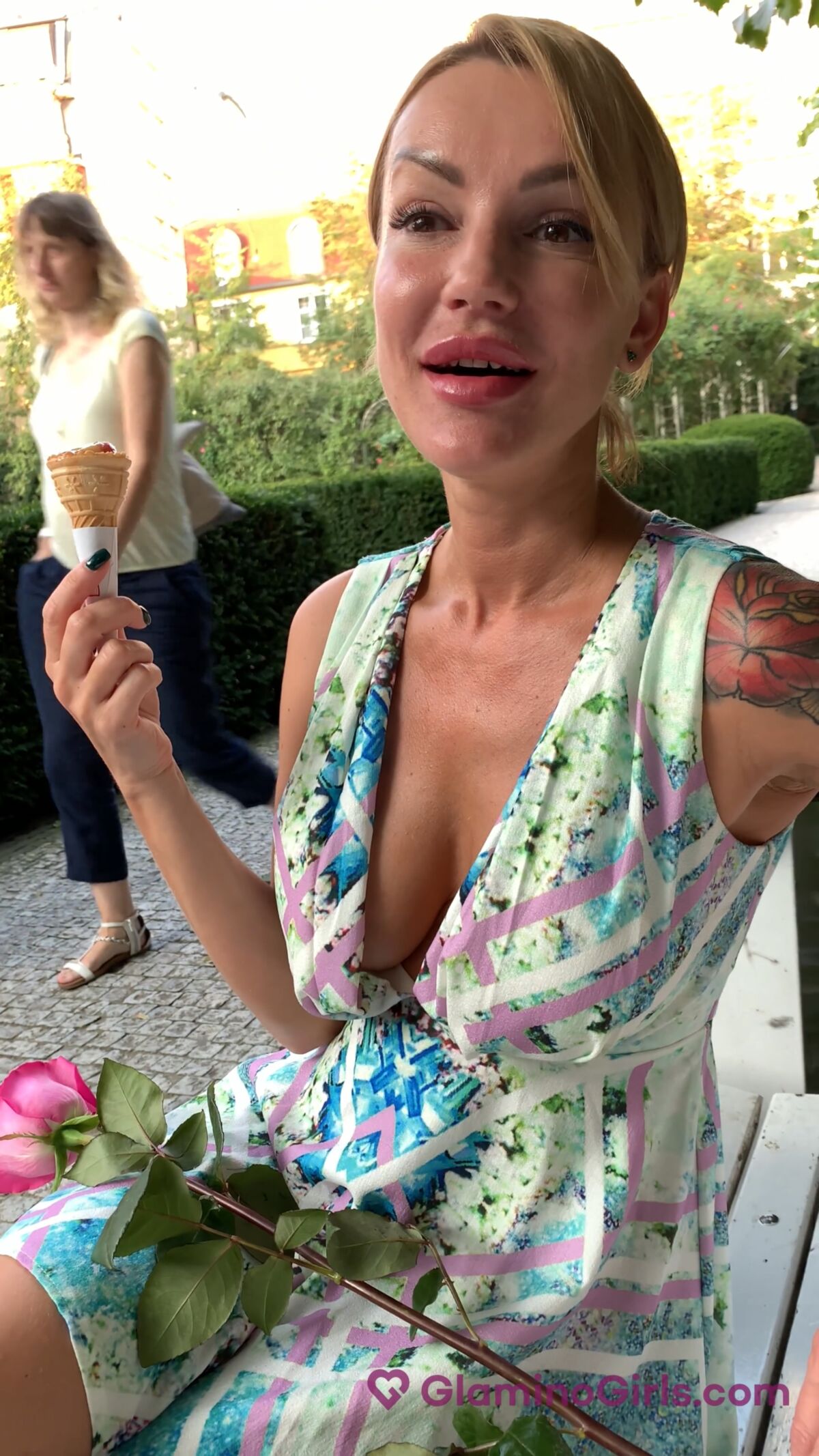 [glaminogirls.com] Elen Million / Perverse MILF [2021, POV, MILF, Russian, Blonde, Blowjob, Hardcore, Piss, Piss Drinking, Mobil Filming Vertical, .3840p HDRip] – Porn torrents download