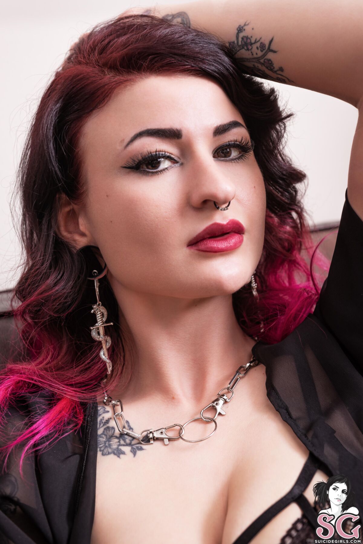 [Suicidegirls.com] 2022-03-23 MISSHOLLYHELL – WHEN DREAMS COME TRUE [SOLO, POSING] [3813×5712 – 6016×4016, 50 photo] – Porn torrents download