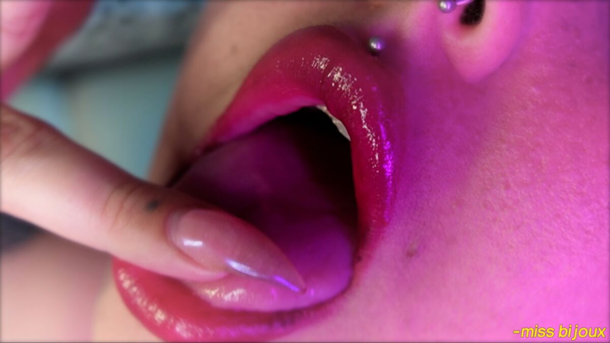 [Manyvids.com] Mistress Bijoux (Mistressbijoux) • Megapack • Part 3 • 115 videos [2019 – 2022, Fetish, Femdom, POV, JOI, CEI, SPH, FINDOM, BBW, BLONDE, EdGING, GOONING, VERBAL HUMILATION, Transce, Hypno, Farting, PVC, Dildo, Feet, Soles, Oily, Toilet Slave, 1080p] – Porn torrents download