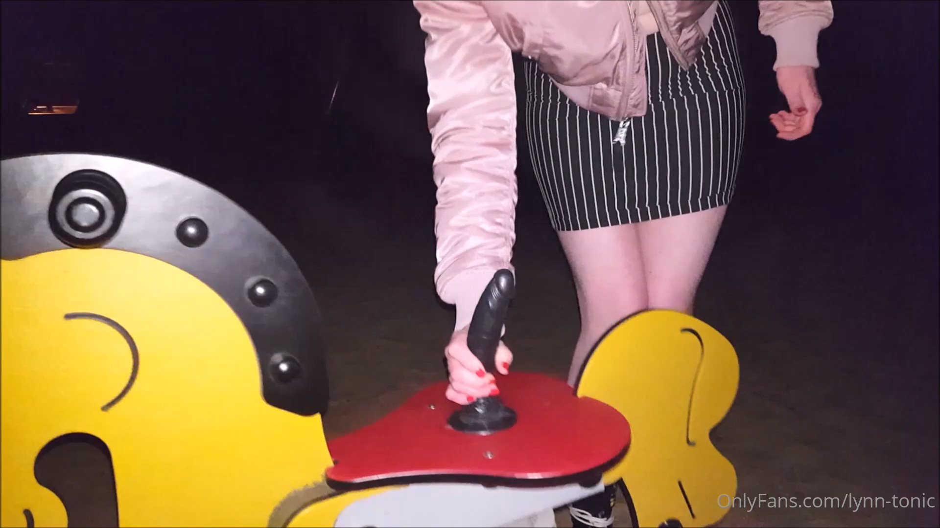 Lynn Tonic – Horse Riding [2022, Masturbation, Solo, Skingirl, Outdoor, Toys, Amateur, Exclusive, German, Public, Teen, 1080p] – Porn torrents download