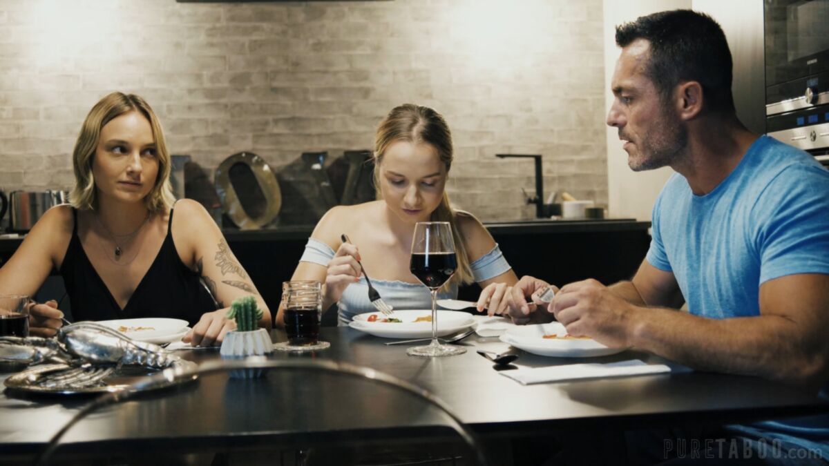 [Puretaboo.com] Mona Blue-Any Friend of My Daughters [2020-12-27, Feature, Hardcore, All Sex, Coupeles, Teen, Skinny, Big Cock, 2160p, Siterip] – Porn torrents download