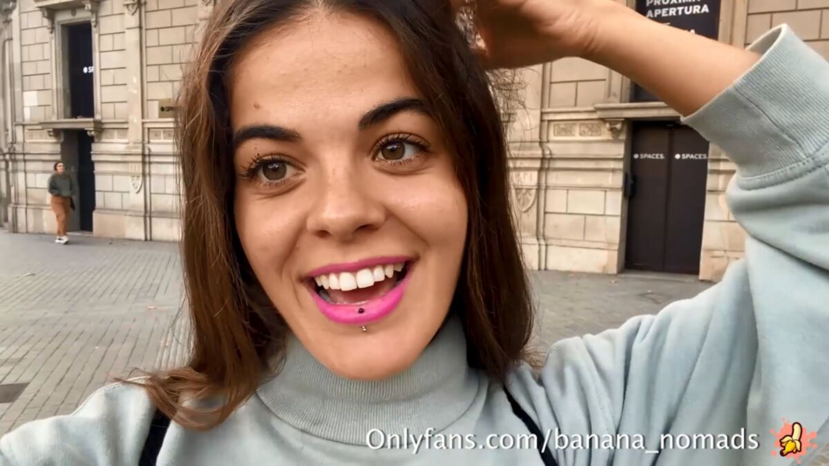 [Onlyfans.com] Banana Nomads - Cumwalk Barcelona Ramblas [2021, Cumwalk, Blowjob, Facial, 1080p, Siterip] | Free Porn Torrent