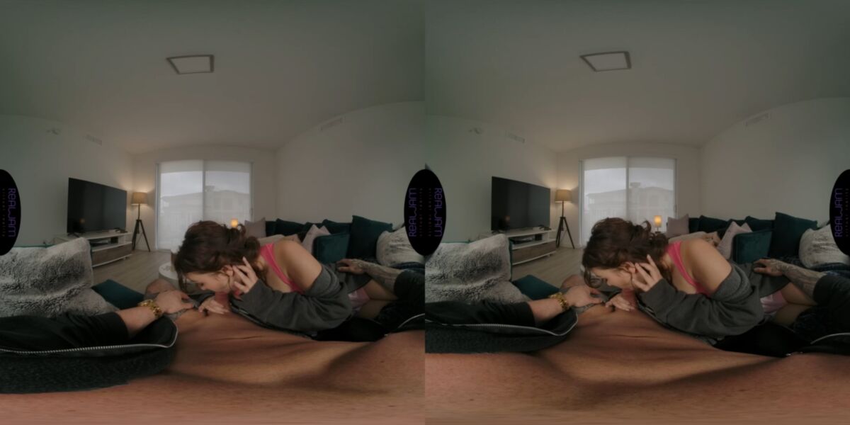 [RealJamVR.com] Fiona Frost, Leana Lovings – Threesome: Fun night of games and movies [2022-04-28, Brunette, Blowjob, Doggystyle, Threesome (FFM), SideBySide, 1080p, SiteRip] [Smartphone / Mobile] – Porn torrents download