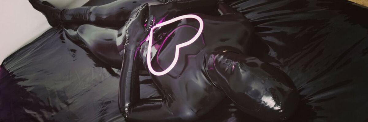 [OnlyFans.com] vickydevika (254 videos) Pack [2019, Solo, Latex, Gas mask, Breathplay] / Vickydevika Megapack - 254 videos, 2019 [2019, BDSM, 720p, SiteRip] | Free Porn Torrent