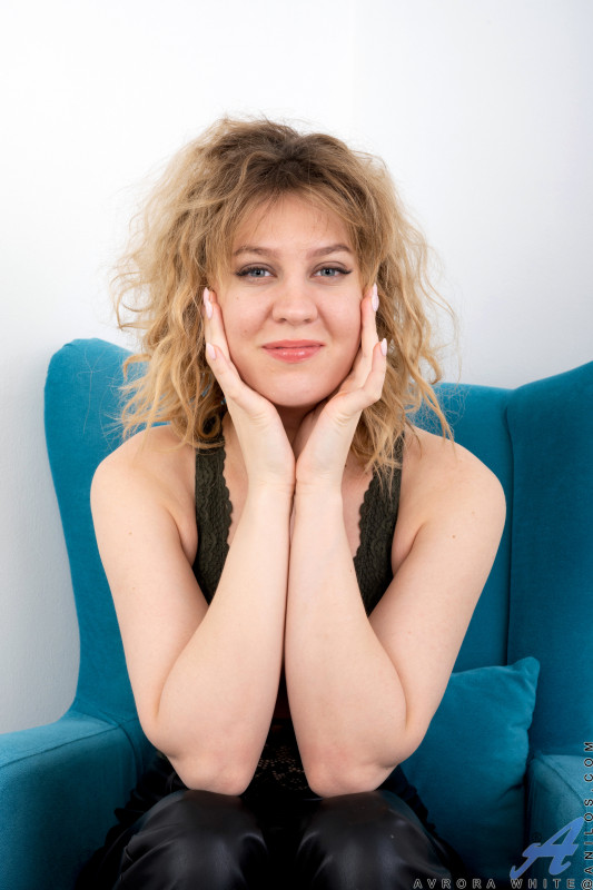 [Anilos.com] Avrora White – This Perfect Ass [2024.03.31, Solo, MILF, Masturbation, 2160p] – Porn torrents download