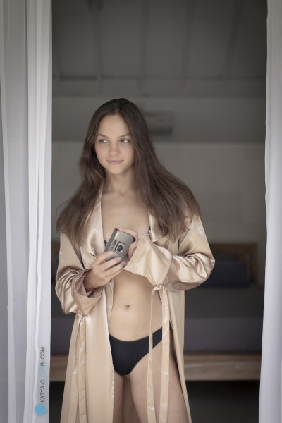 Maria Demina Video Pack (aka Lara Masier, Lara Maiser) [MetArt, ThisYearsModel] [Solo, Erotic, Posing] (6 видеороликов 1080p) ]