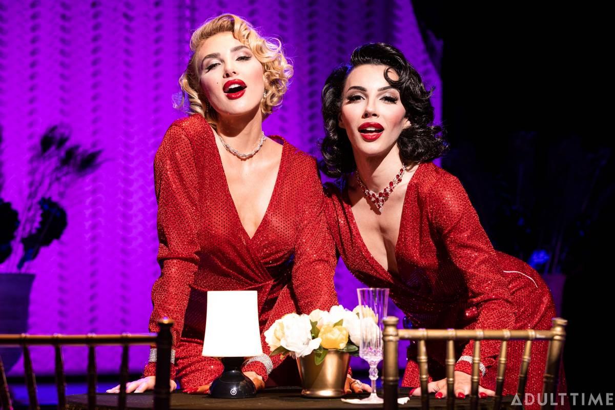 [AdultTime.com / Transfixed.com] Ariel Demure & Kenzie Anne - MUSES (26-10-2022) [2022 г., All Sex, Big Ass, Big Tits, Blonde, Blowjob, Brunette, Deepthroat, Facial, Hardcore, Pussy to mouth, Trans, Trans Fucks Female, Transsexual, 1080p, SiteRip ]