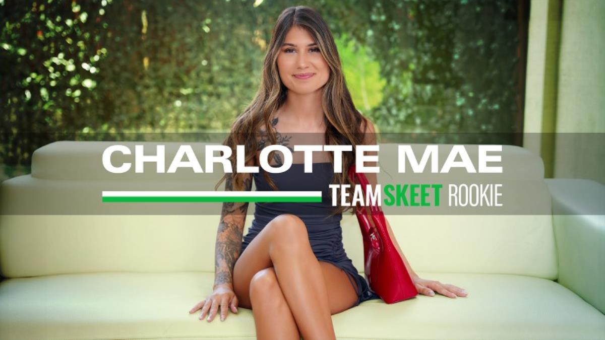 [218.7 MB] Charlotte Mae (Newbie Charlotte Mae Debuts With a Nasty Facial) – Porn torrents download