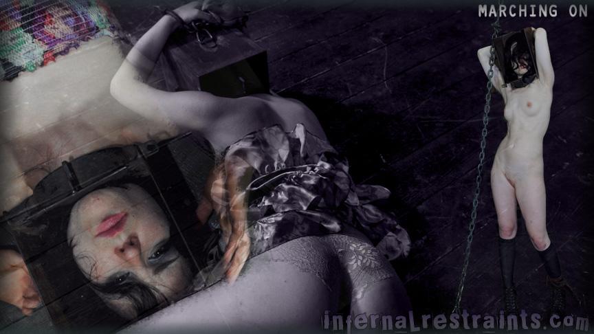 [InfernalRestraints.com] Juliette March - Marching On (2012-06-29) [2012 г., BDSM, Vibro, Chains, Blowjob, 720p]