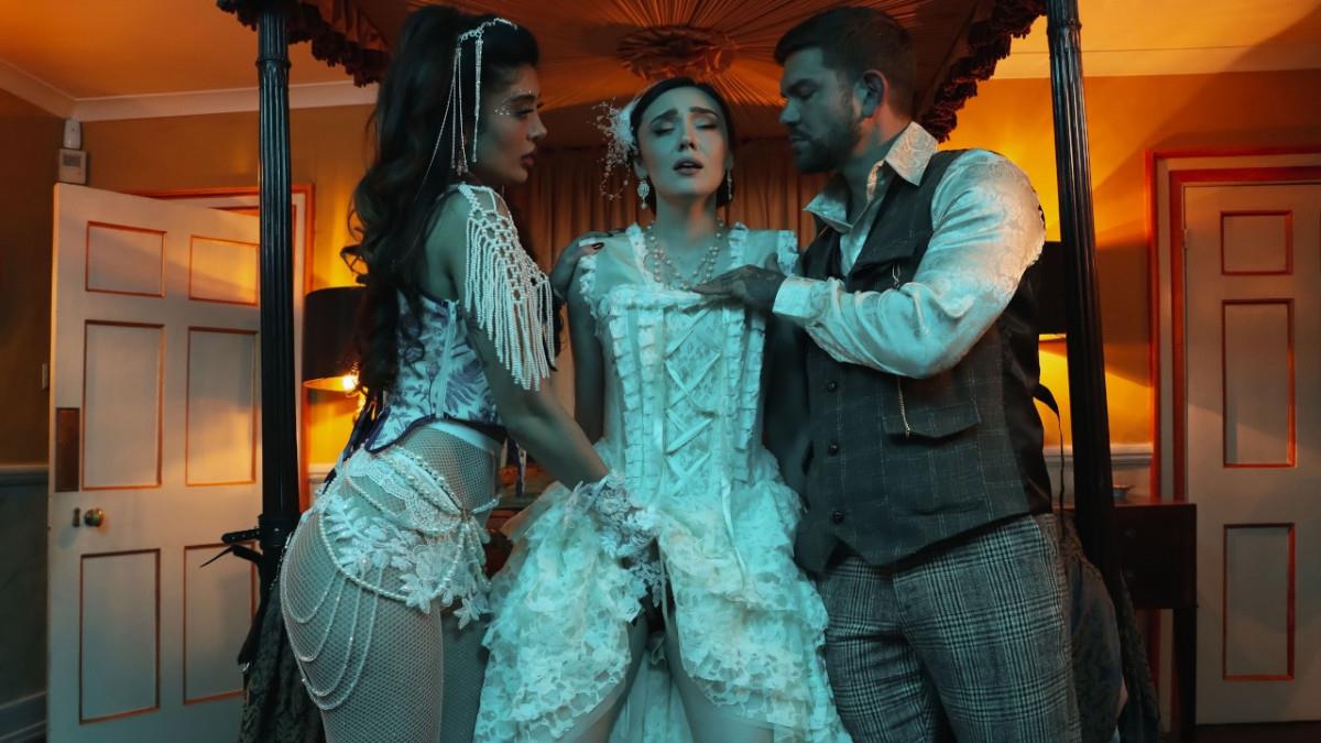 [757.7 MB]Marina Maya, Catherine Knight (Scandalous) – Porn torrents download